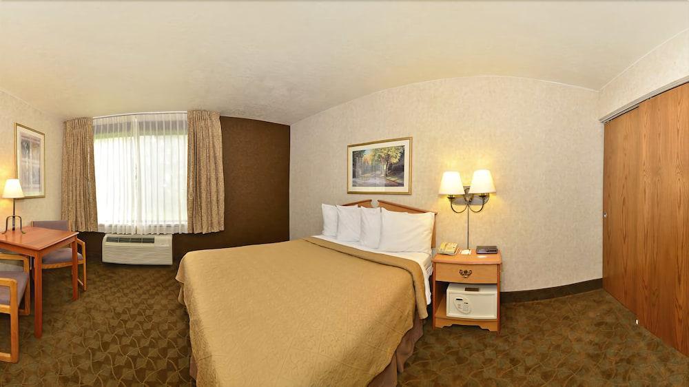 Quality Homestead Park 3* Billings